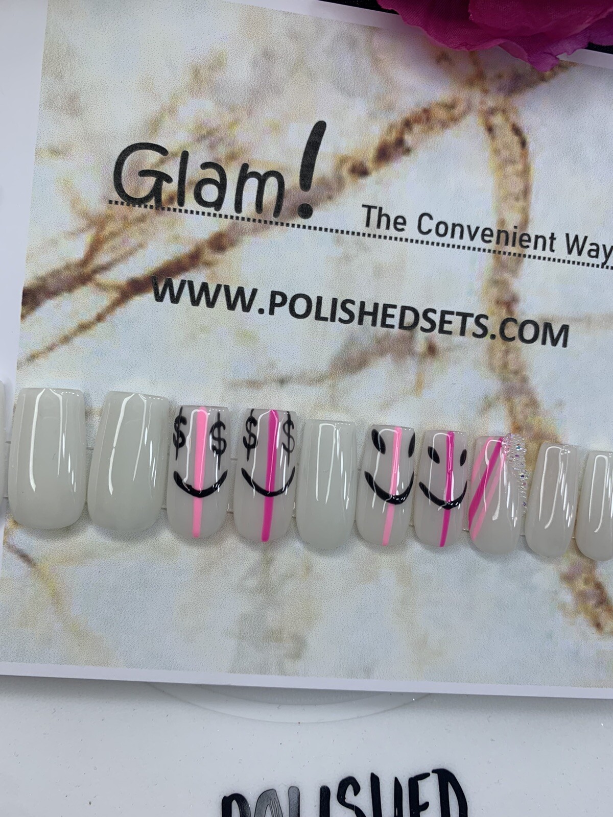 press on nails| Medium Smiley Milky White Set