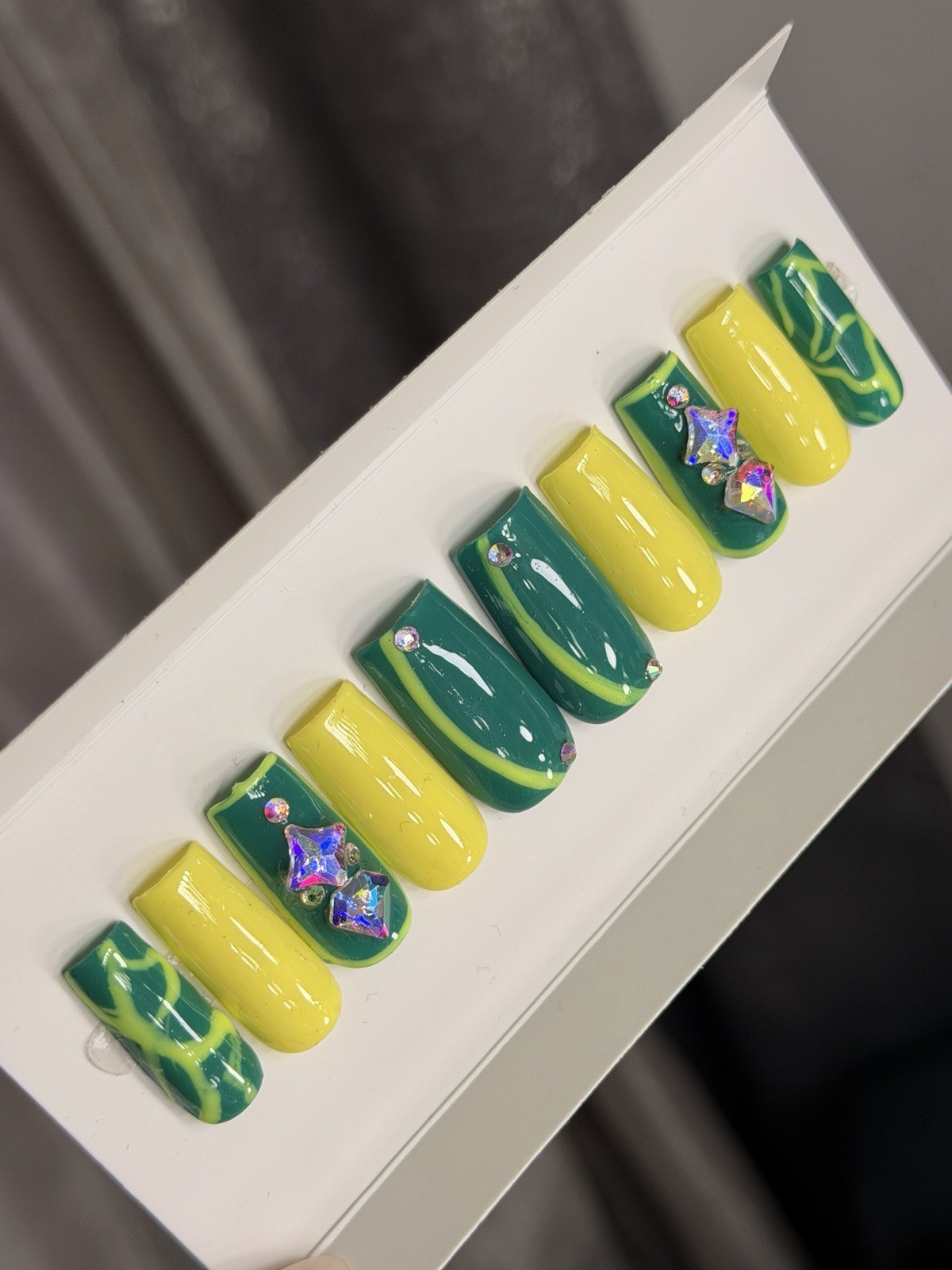 🤍 CUSTOM Hard Gel Press On Nails, GREEN YELLOW BLING 10p FULL SET W Kit