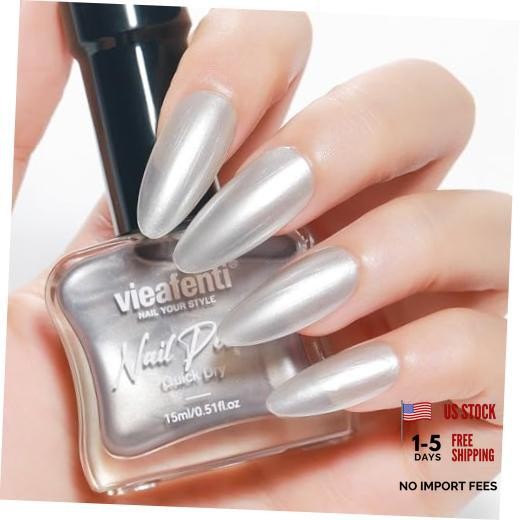 Nail Polish Quick Dry, Pearlescent Nail Lacquer with High Shine Pearl Silver