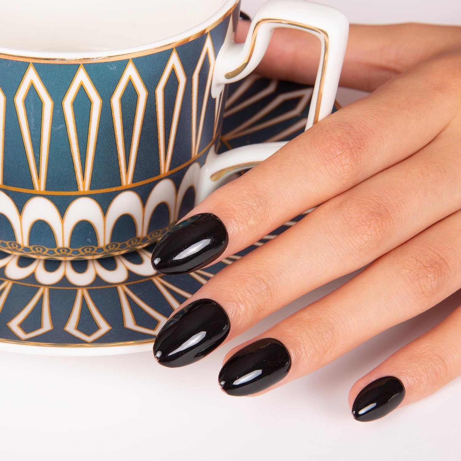 Durable Reusable Full Covered Press on Nails