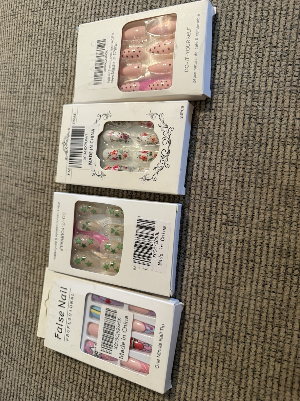 Nail Art Mixed Set Press-On Nails Lot of 4 Sets Pre-Designed /Summer/Cute