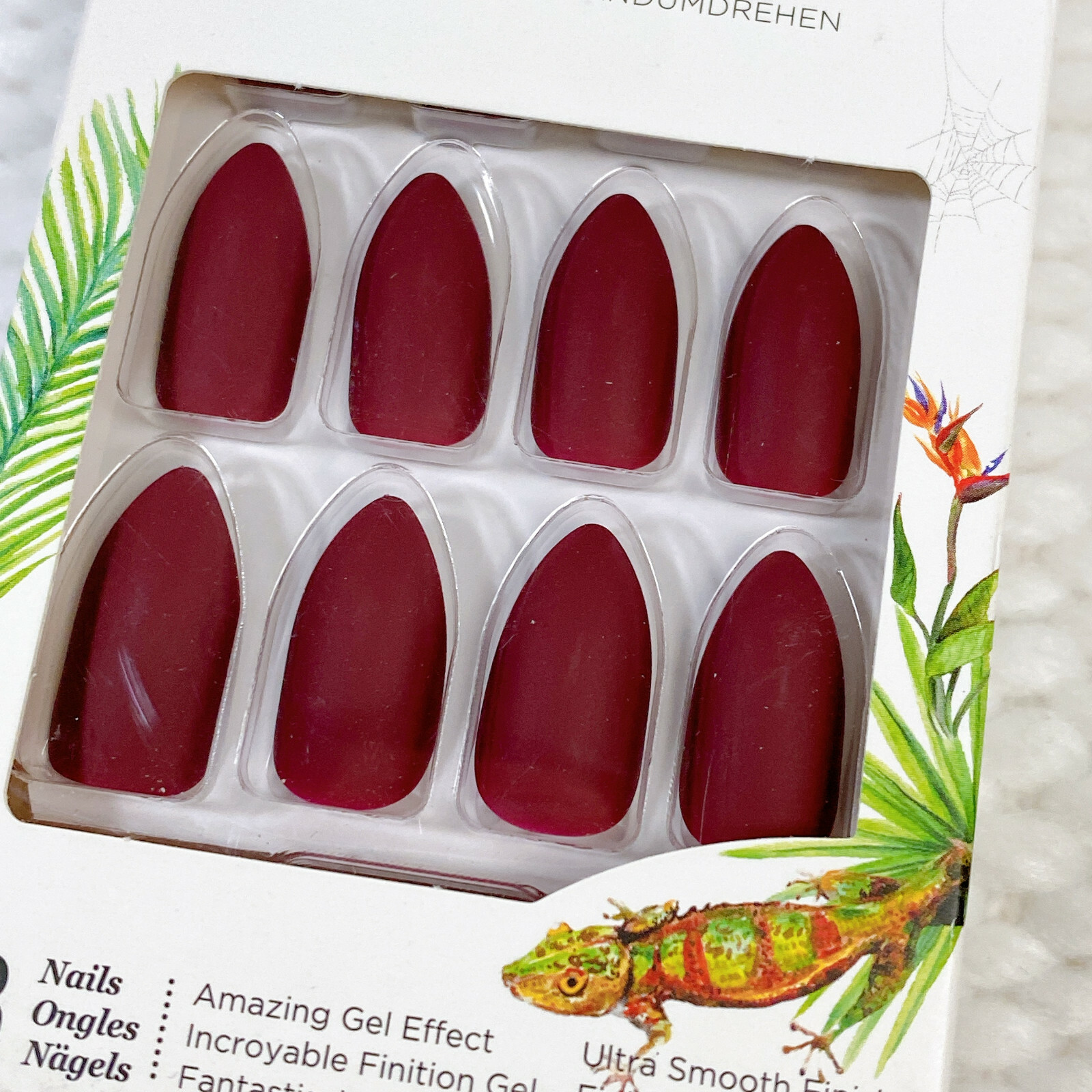 Kiss Nails Gel Fantasy Almond Deep Bloody Red Medium Grunge Goth
