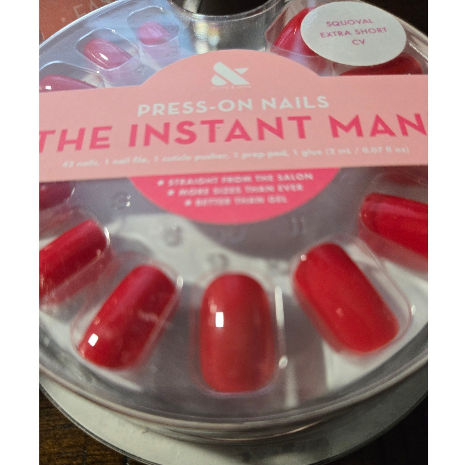 Olive and June The Instant Mani Press-On Nails CV Red Extra Short Squoval 3 Pack