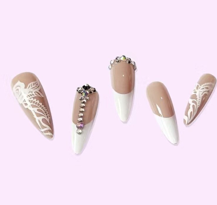 24 Piece White Lace Shiny Rhinestone Stiletto Press On Fake Nails French Wedding