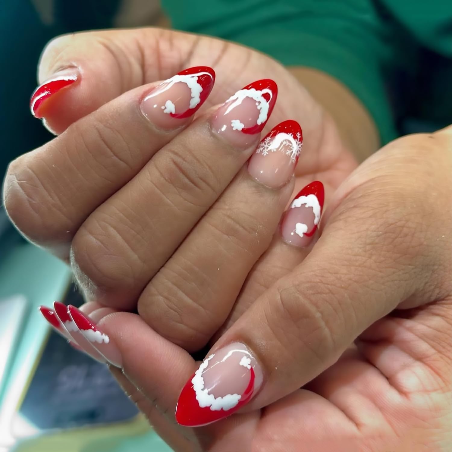 Christmas Press on Nails Medium Almond Fake Nails with Santa Hat Snowflake De…