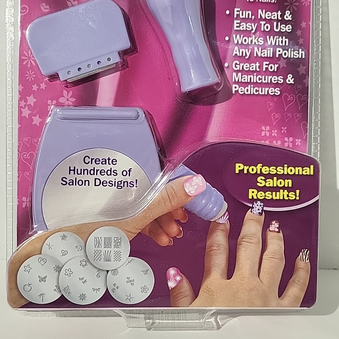 2011 Salon Express Nail Art Stamping Kit As Seen on Tv Body Care
