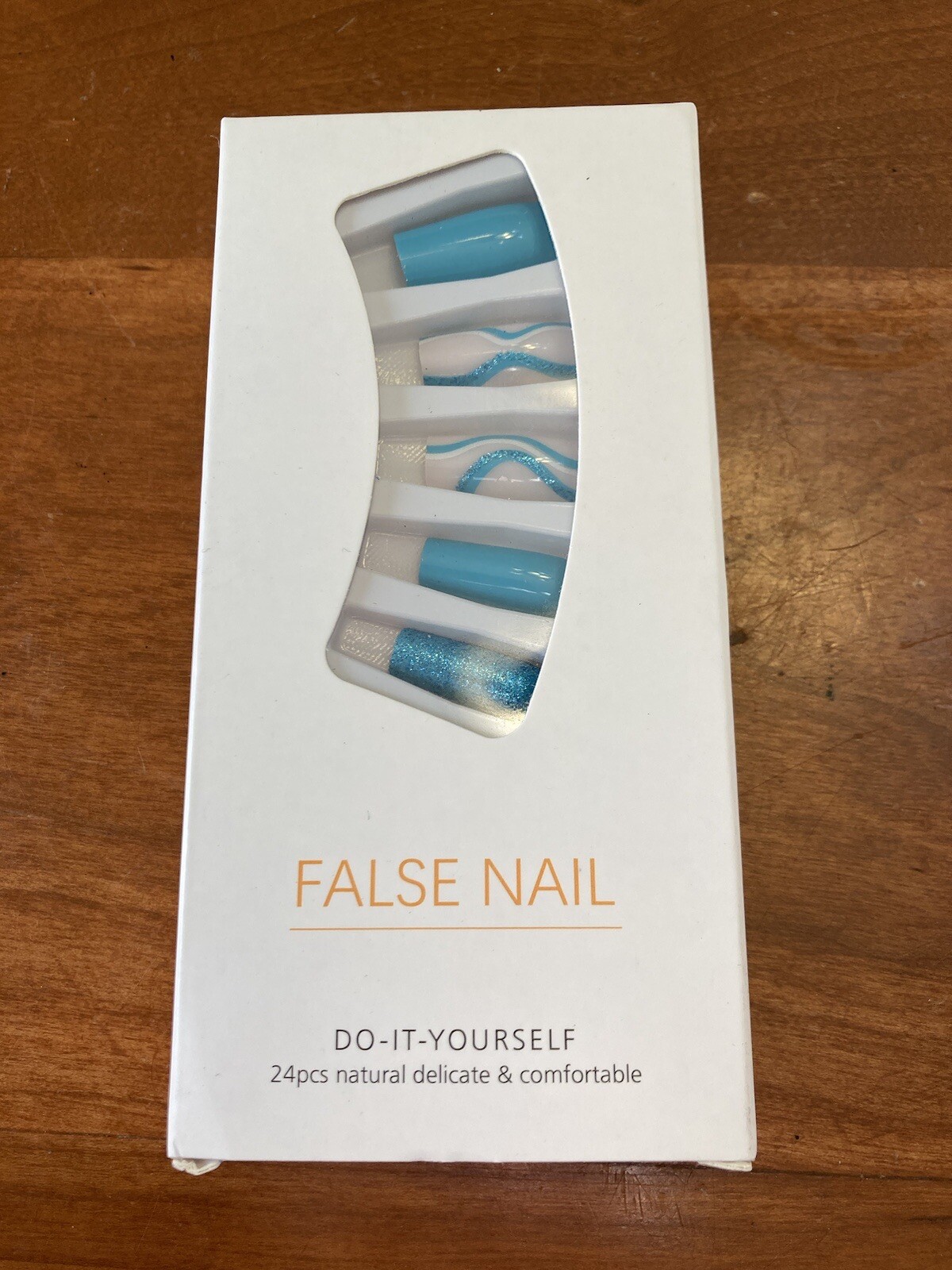 NEW False Nail Press On Nails- 24 pcs – Blue White Swirls
