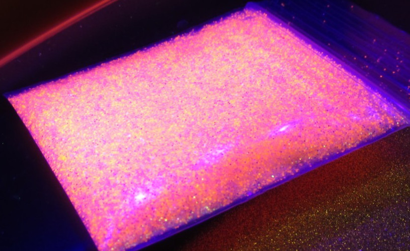 Glow in the dark Iridescent pastels glitter nail art