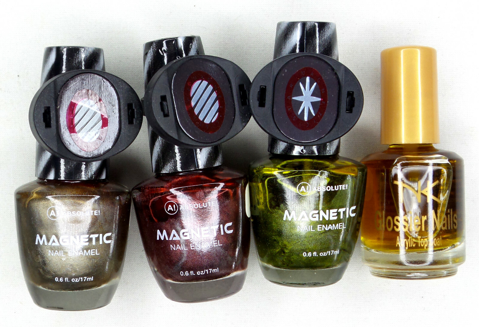 Nicka K Magnetic Nail Enamel NEW Gift Set