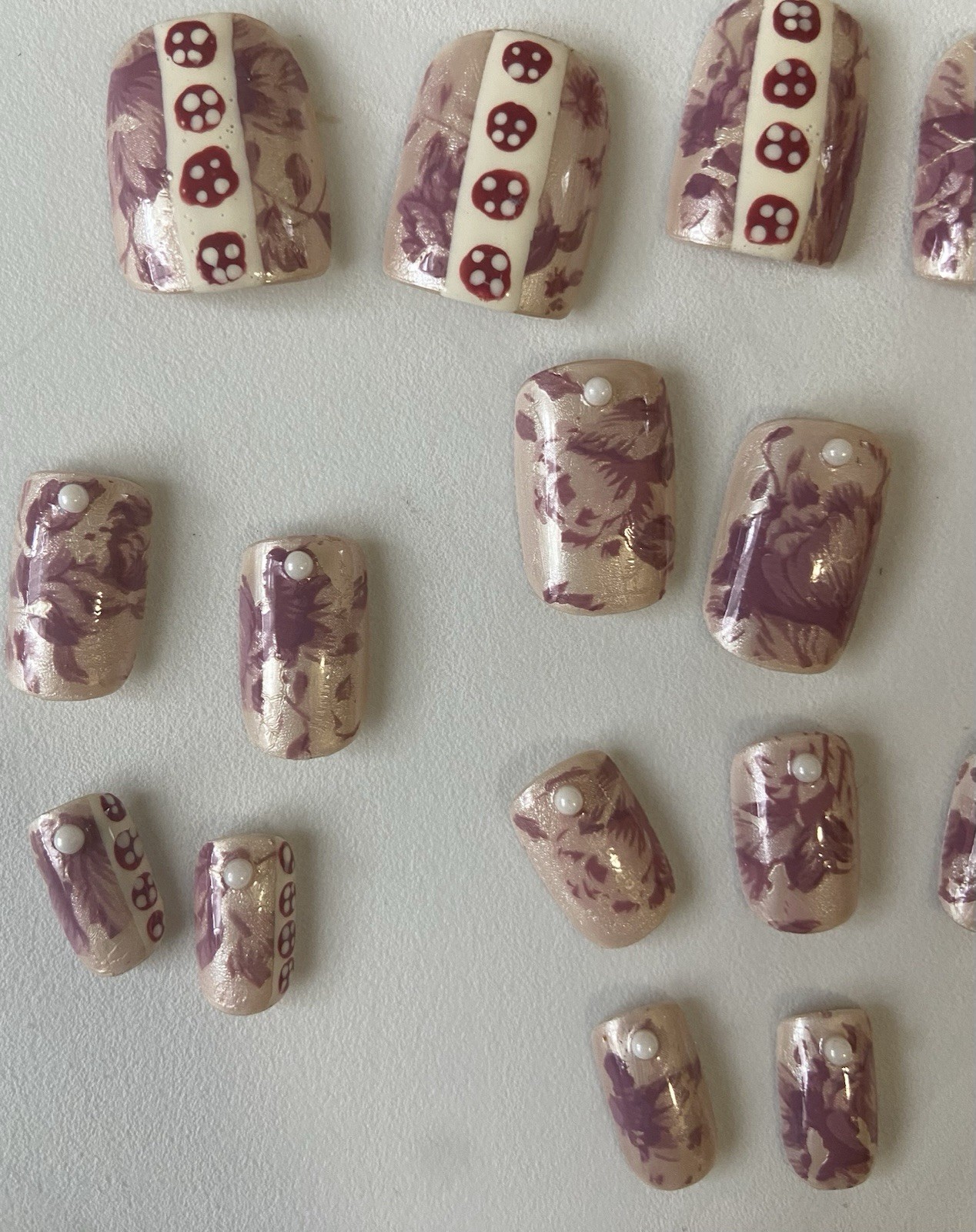 5 Sets Hand Painted Press On Nail Sets – Polka Dot Theme