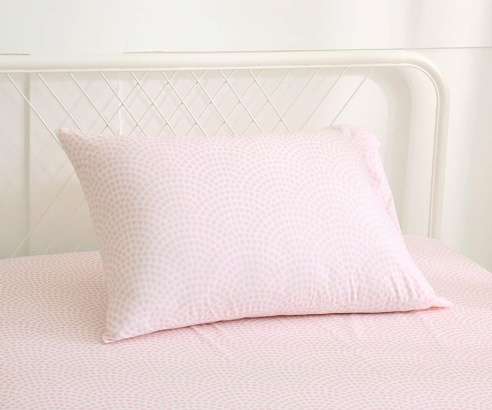Vonty Kids Bed Sheets Full Pink Heart Printed Sheets for Girls, Soft Lightwei…