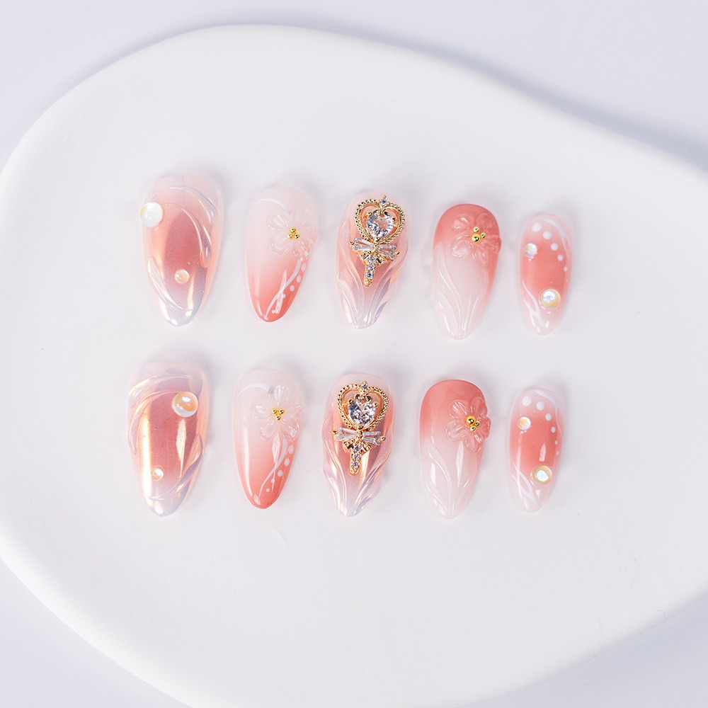 10pcs Peach Gradient Almond Nails 3D Diamond Heart Pearl Luxury Wedding