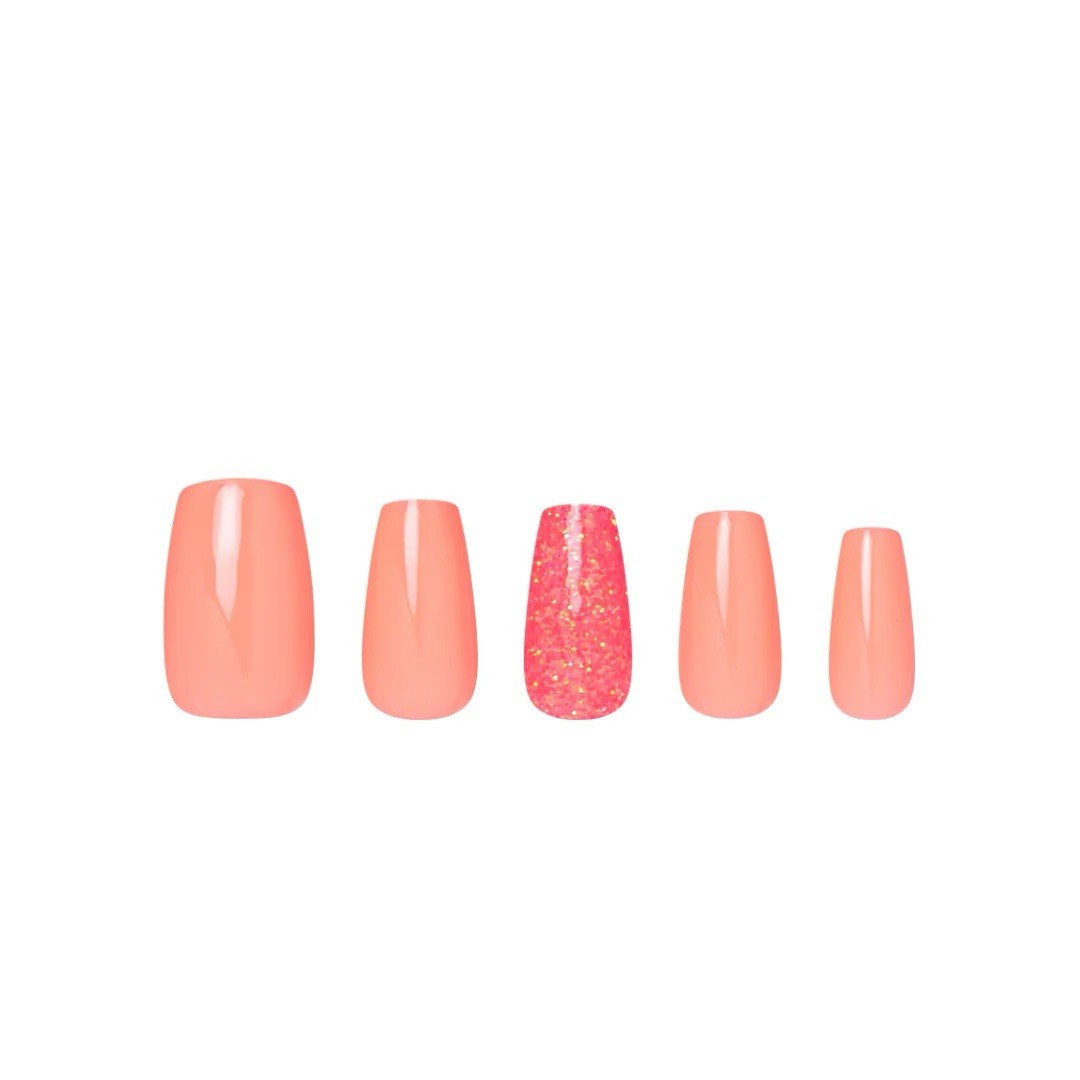 Red Aspen Kailani’s Living Coral Medium Coffin Nails New With Glue