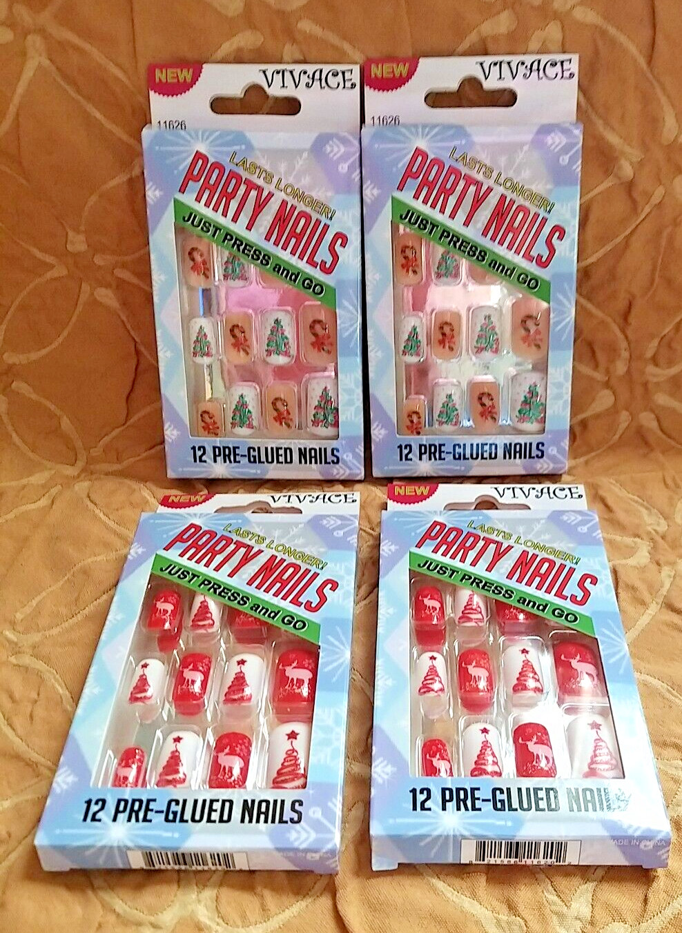 Christmas Fake Nails Press on Nails Short Square Nails Set of 4Packs