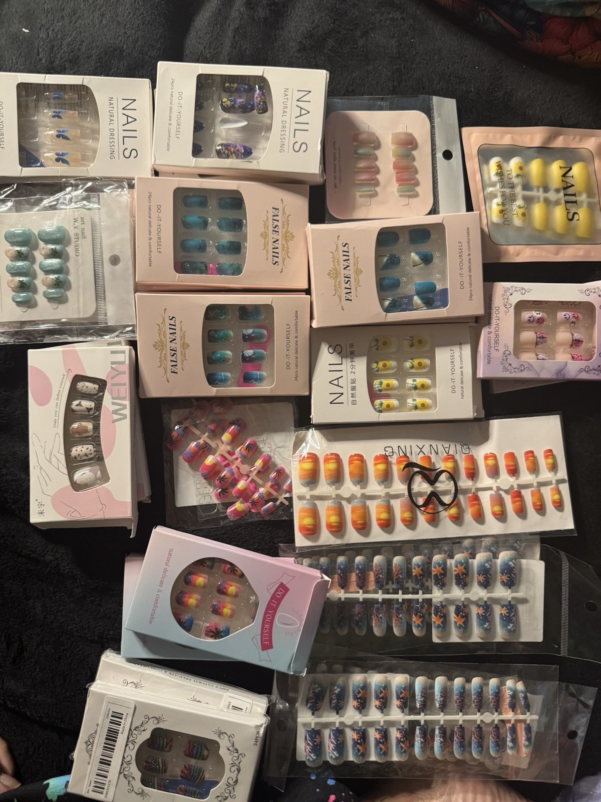 43 boxes Pre-Designed Multicolor Glitter Press-On Nails Lot, Butterflies