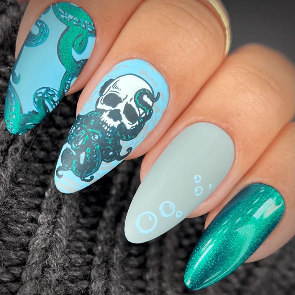 Maniology nail stamping plate MXM105 & 106 HTF