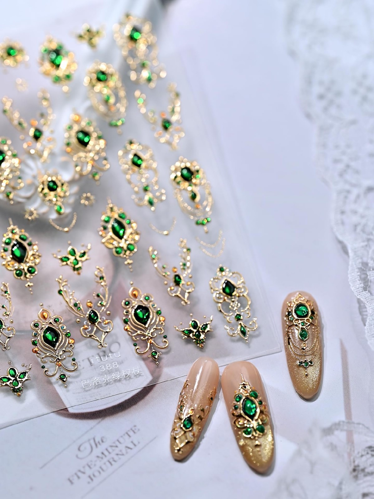 NBNTGH 5D Embossed Gemstone Nail Stickers Gold Art Green Mace