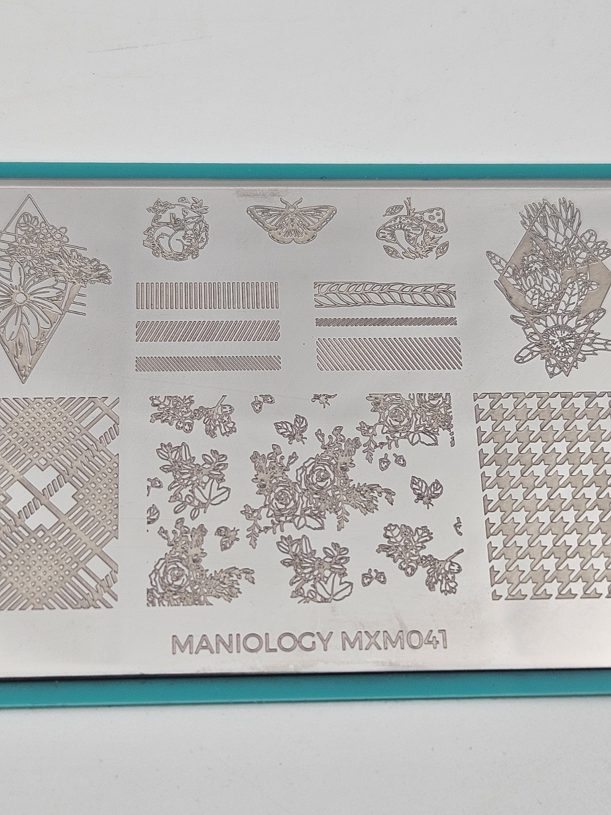 Maniology MXM041 Roses Cats Butterfly Rabbit Deer Party Nail Stamping Plates