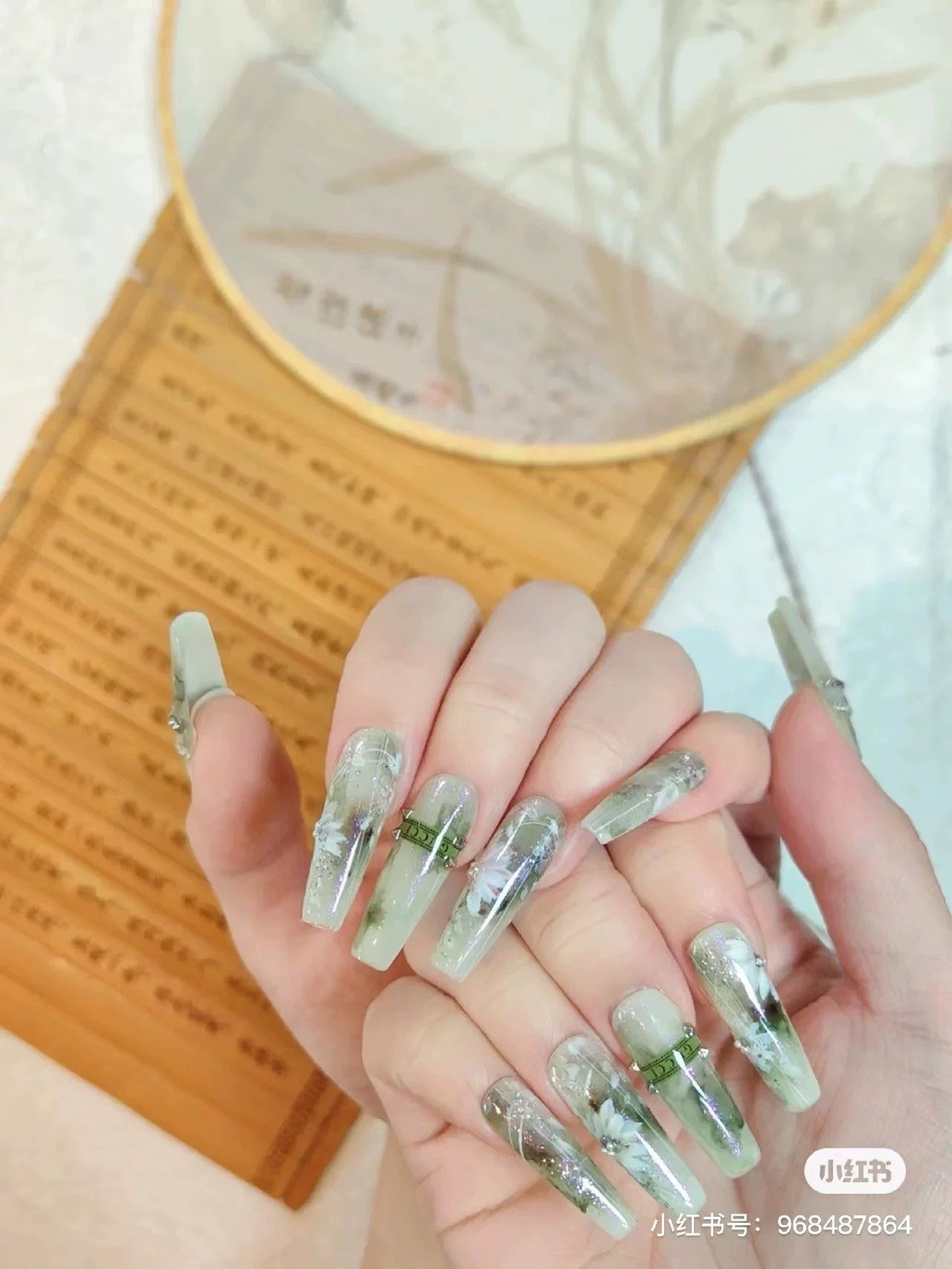 GUCCI D&G Green White 3D Shiny Coffin Press-On Nails Long Full Cover Floral, S