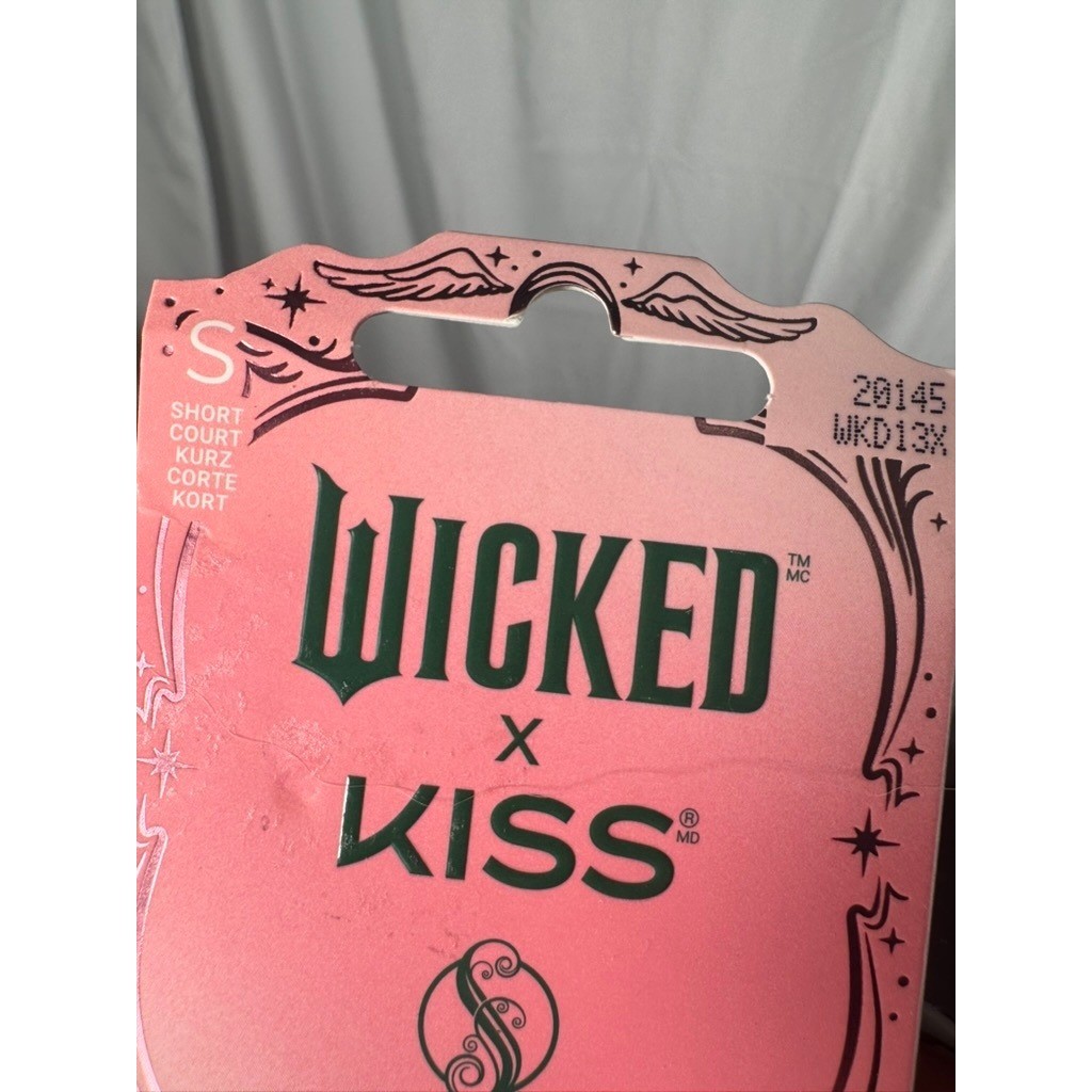 Wicked Kiss Limited Edition Pink Glitter Short Court Press On Nails 28 Count