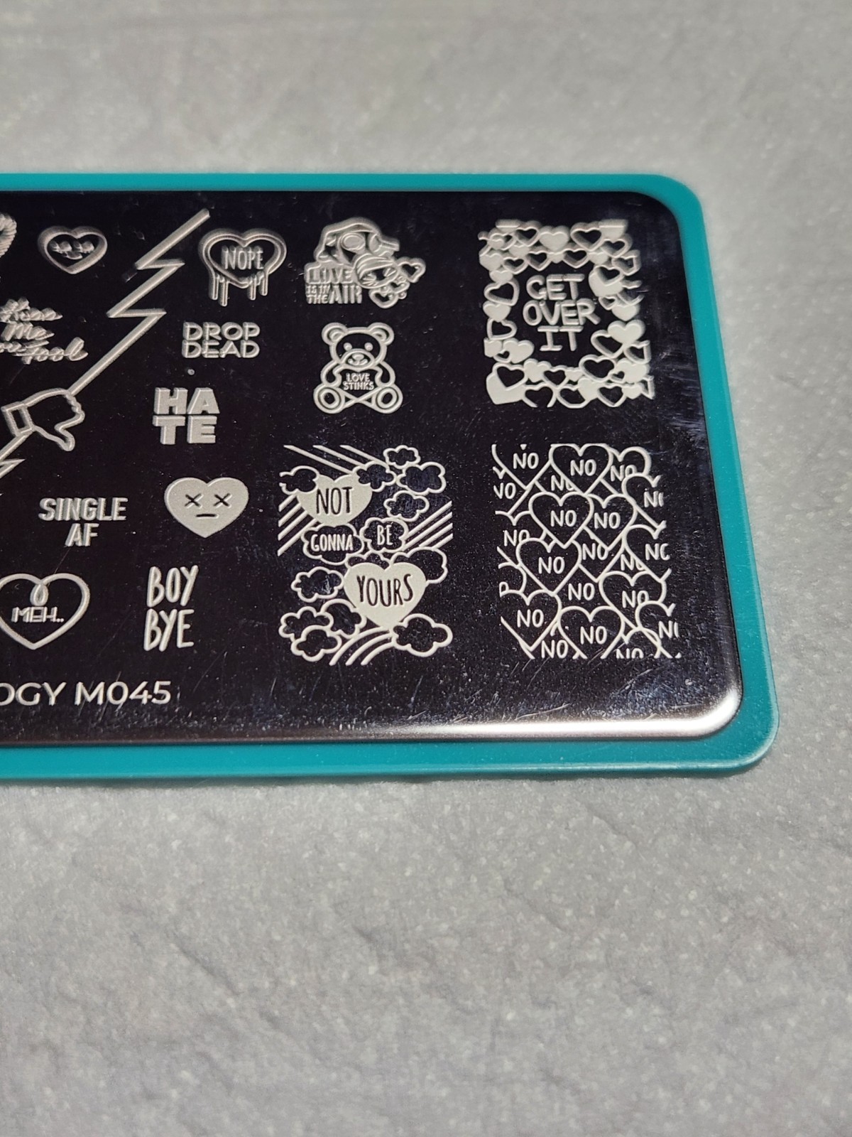 Maniology Nail Stamping Plate M045 Love, Anti-Love, Valentine’s