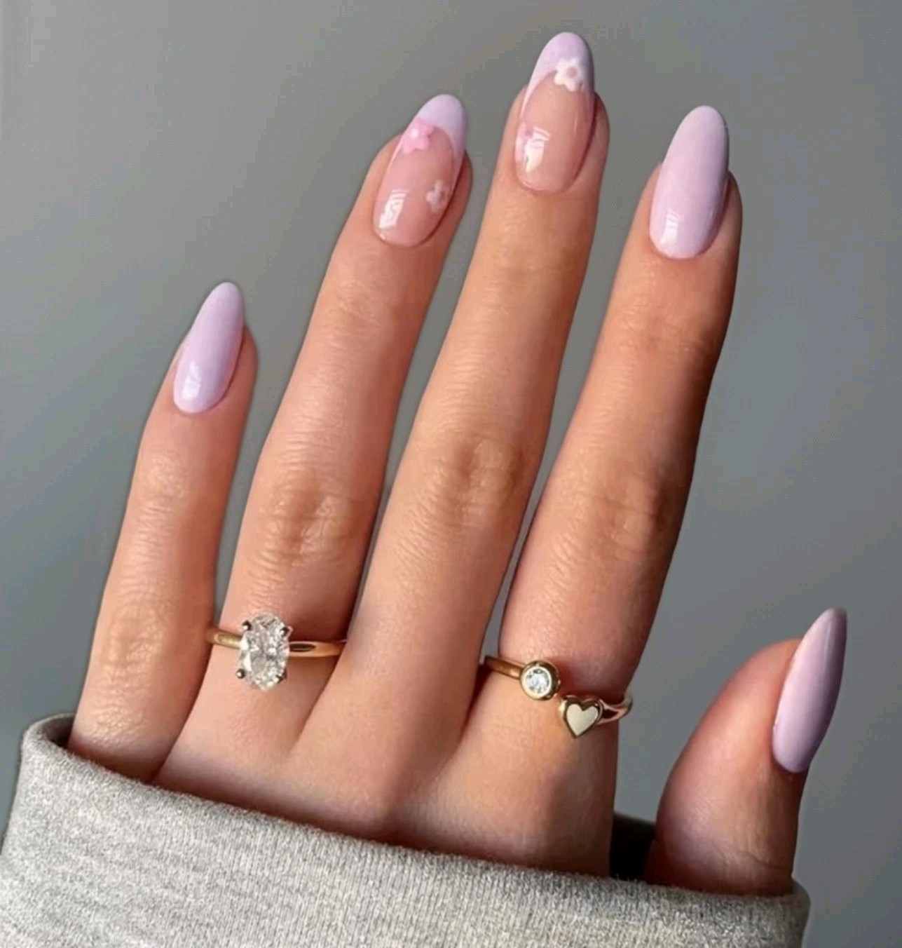 Beautiful Nails 24Pcs Medium Almond Purple W/Pink White Daisy Acrylic Nails