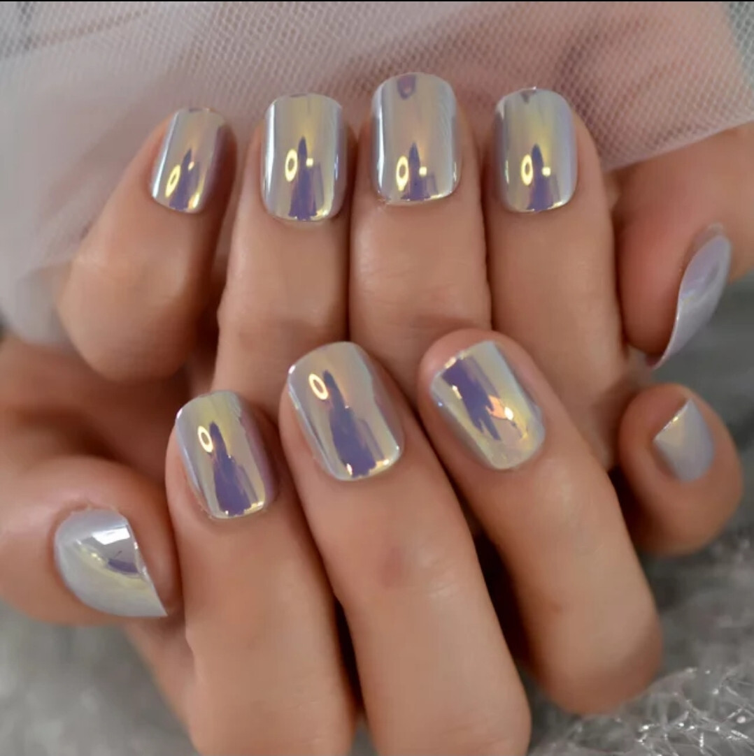 24 Short Chrome Press on nails kit w glue pale gray oil slick pink