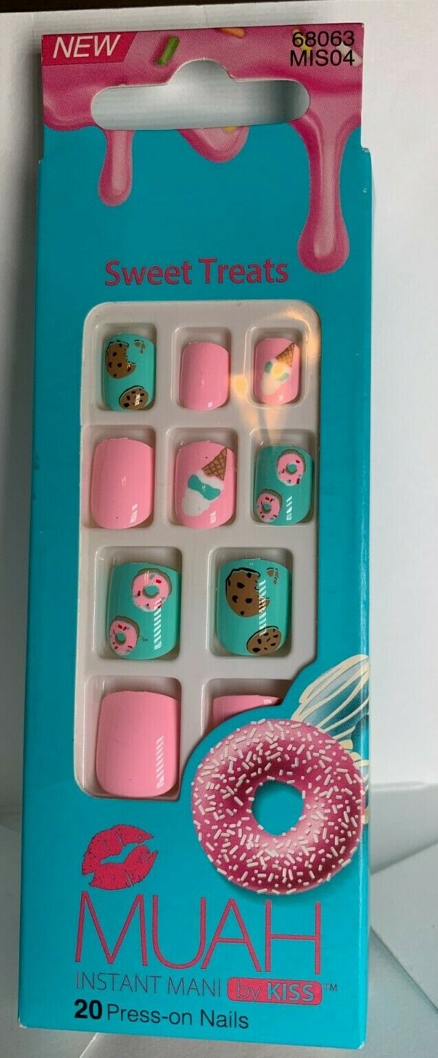 Muah Kiss press on Nails Short Pink Blue Kid, Cookie and Donut ice cream
