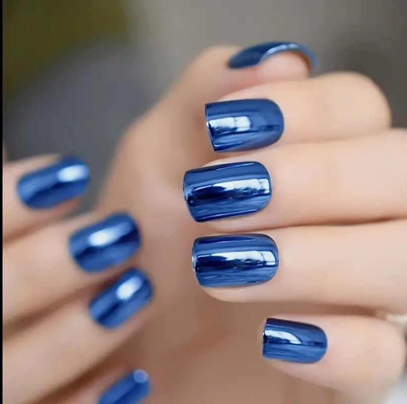 Chrome Red Silver Blue Dark Gray Medium Square Glue On Fingernails 4 Sets