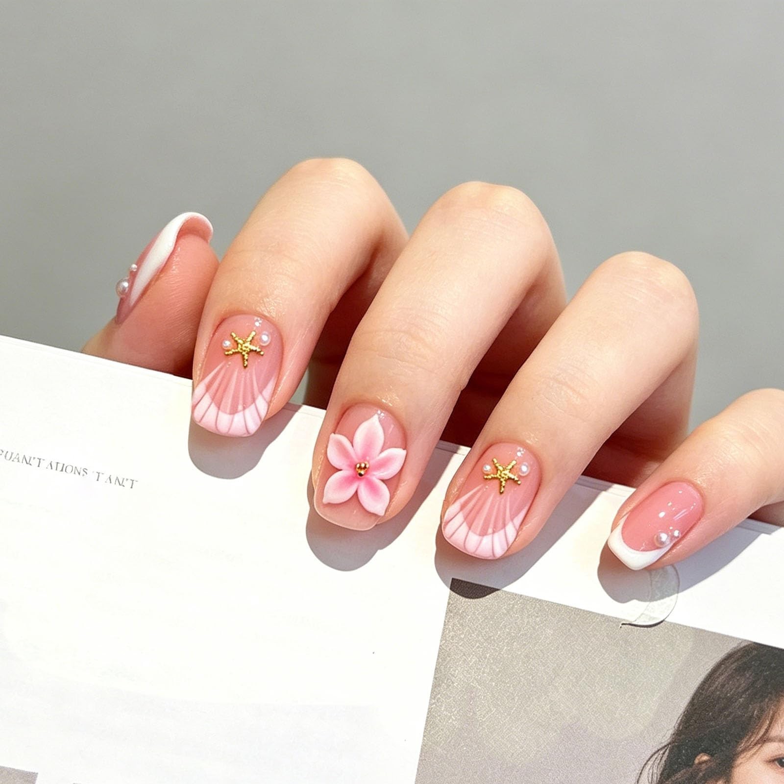 10 Pcs Pink Handmade Press-On Nails Short Square M Size 3D Flower Nail Art, Gift