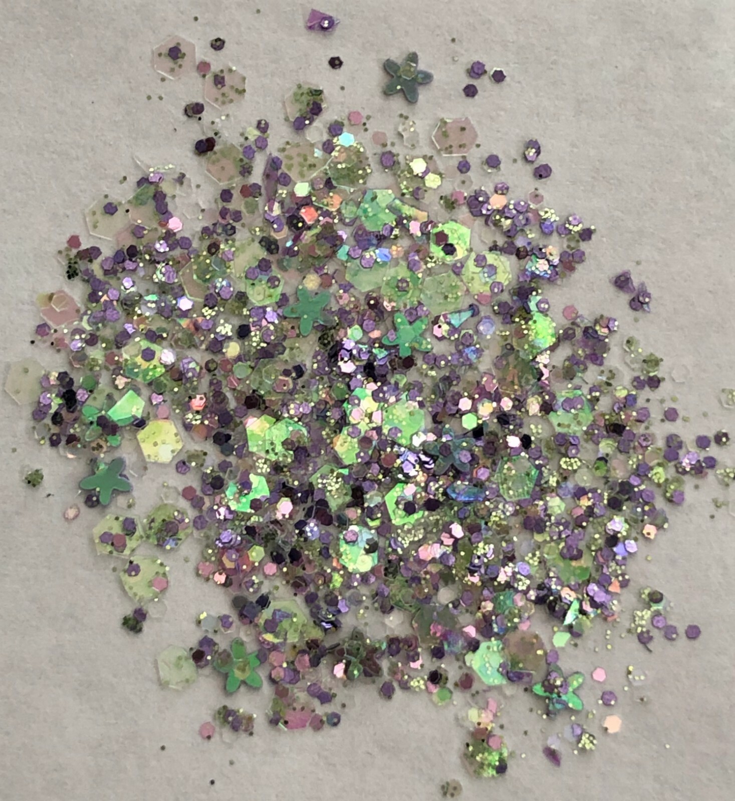 Purplelicious glitter mix for acrylic or gel nail application.