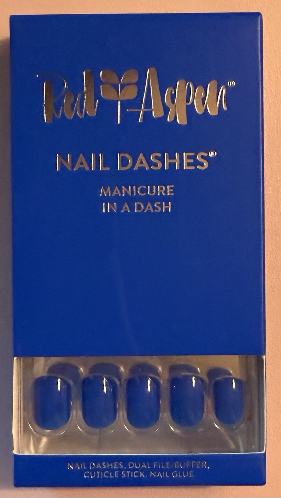 Red Aspen Press On Nails, Short Square, Blue Skye