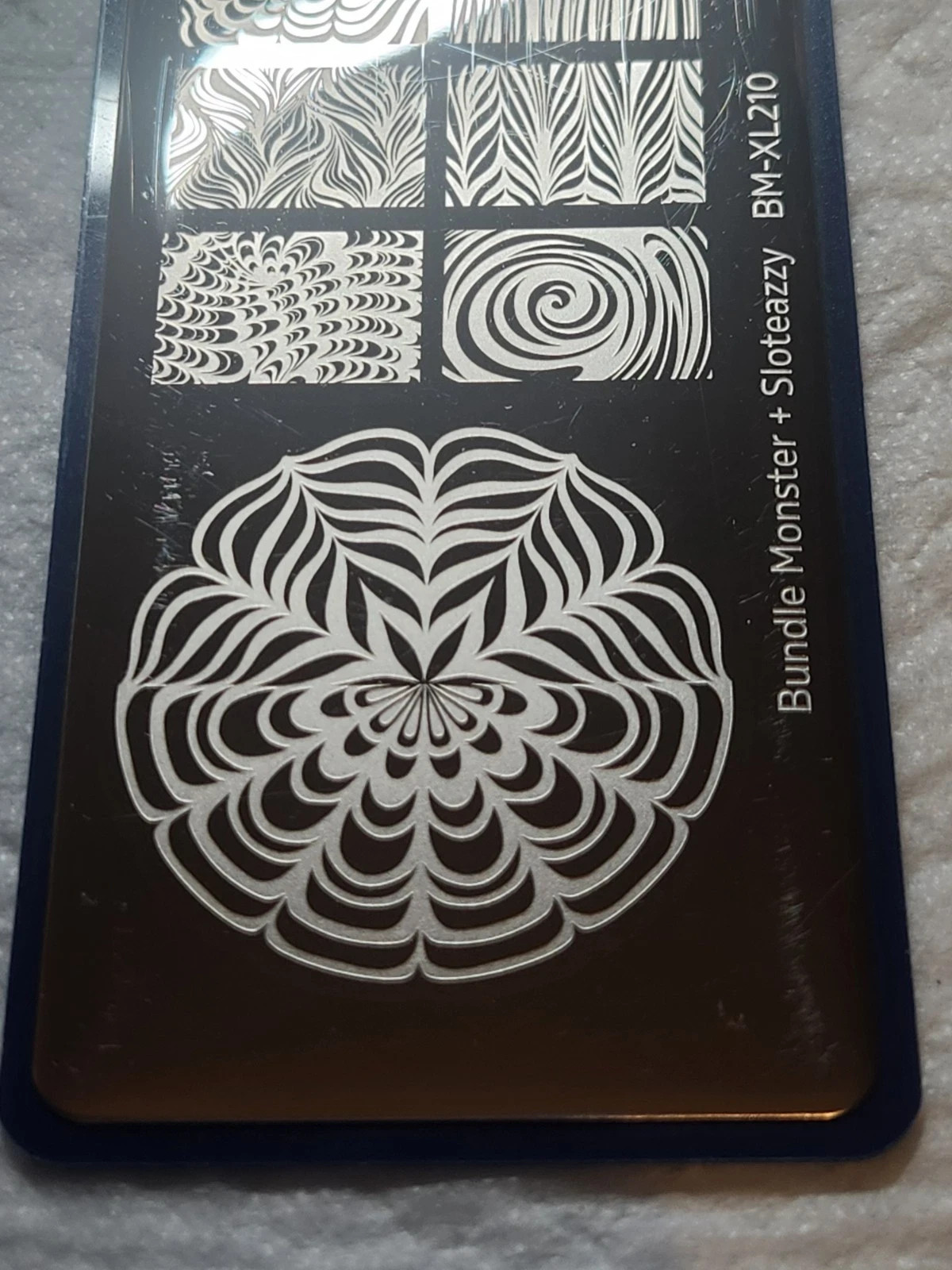 Bundle Monster + Sloteazzy BM-XL210 Nail Stamping Plate