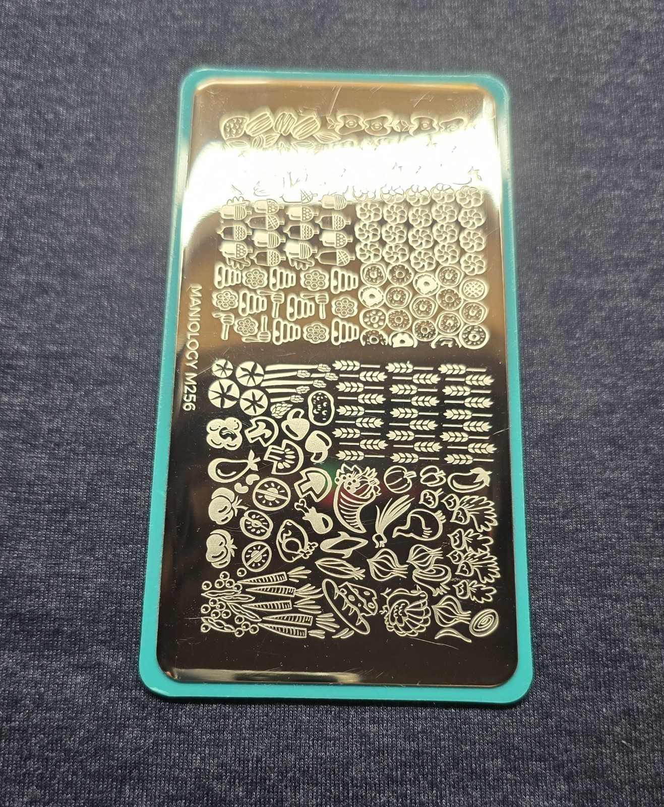 M256 Maniology Fall Corn Crop Vegetables Food Bees Honey Nail Stamping Plate