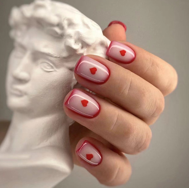 French-style red-edged press-on nails, minimalist red heart short square nails