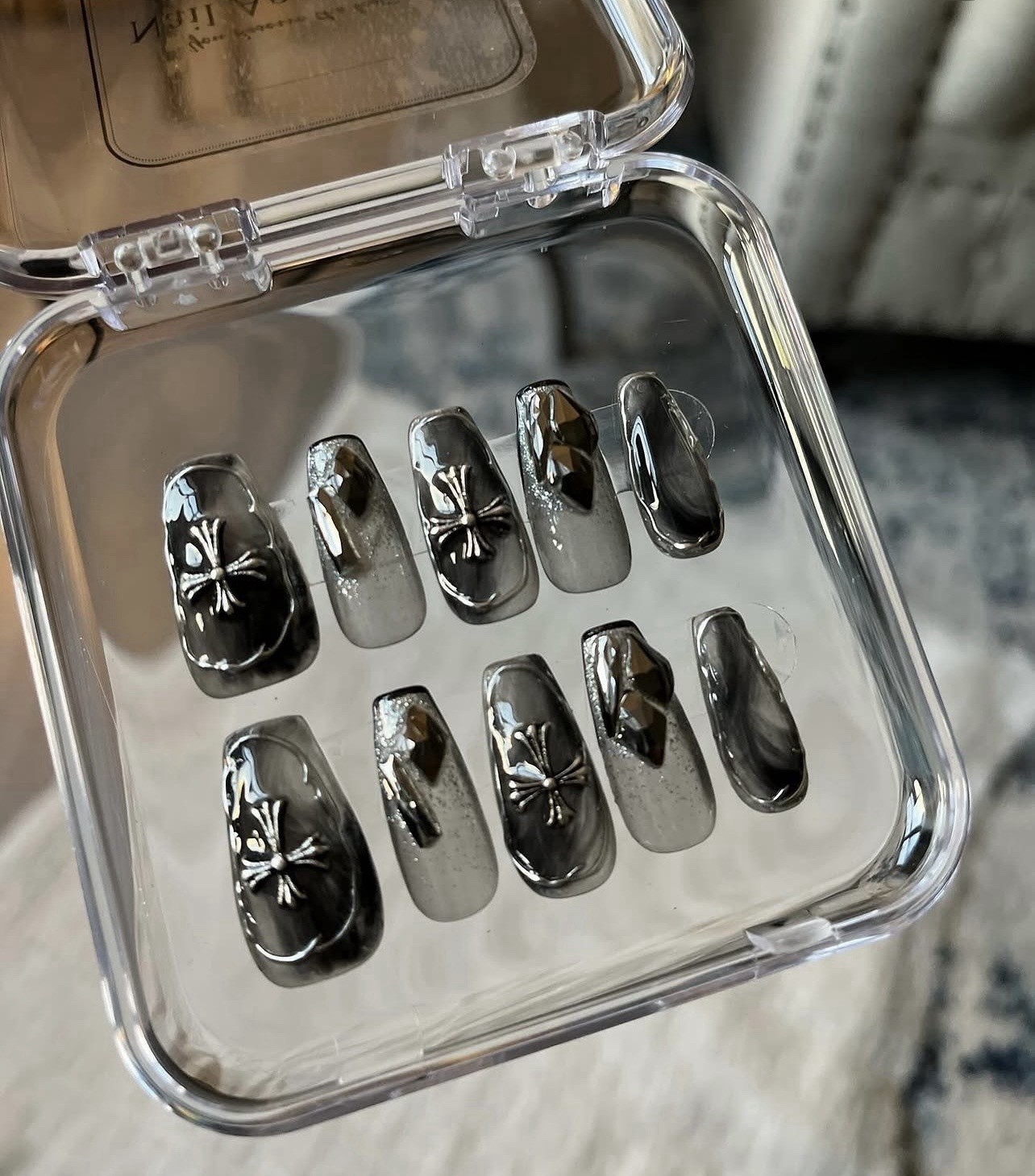 Press-On Nails Long Square Silver & Black Shiny 3D Cross Full Cover Set
