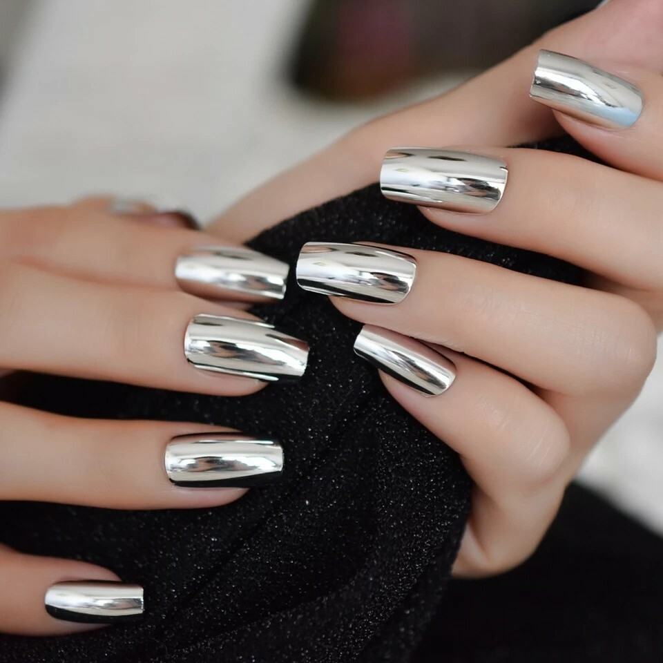 24 Silver Chrome Press On Nails Mirror metallic GLUE ON kit medium square
