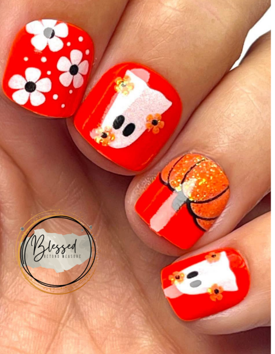 Red Aspen Press On Nails- PETITE Carve It Up Kennedy-Halloween- Glow In The Dark