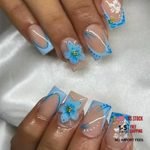 Set of 24 Short Square Fake Blue French Tip Nails – 6 Pieces