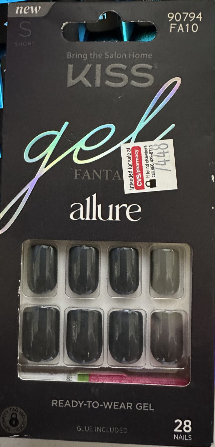 Kiss Nails Manicure Short Dark Gray near black carbon Gloss Allure Gel Square