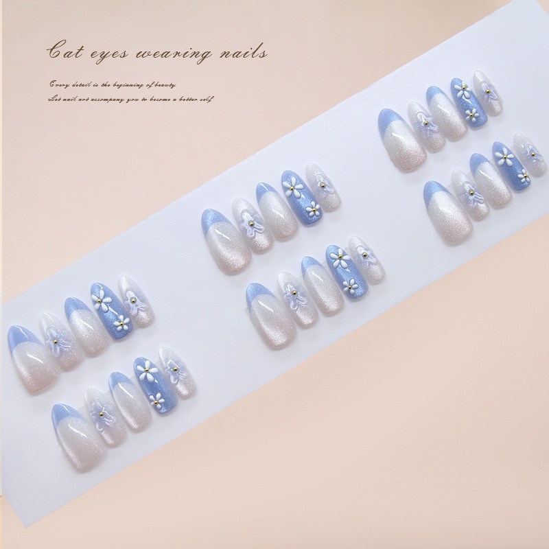 Cat Eye Press On Nails 30PCS Blue Gradient Almond For french Style Nail Tips