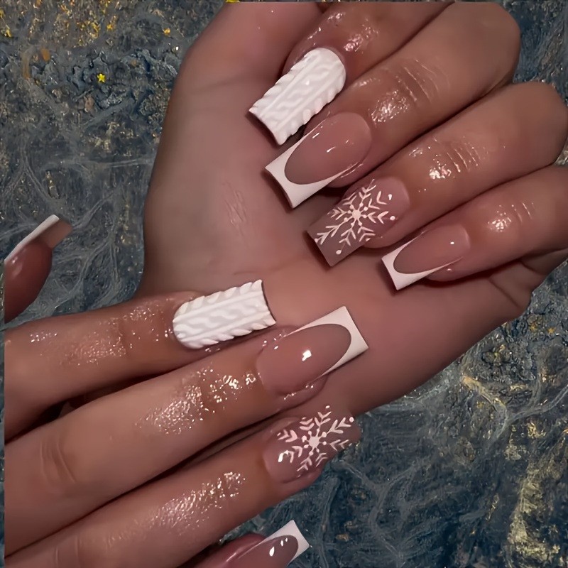 Christmas White Snowflake Medium Square Press On Nails