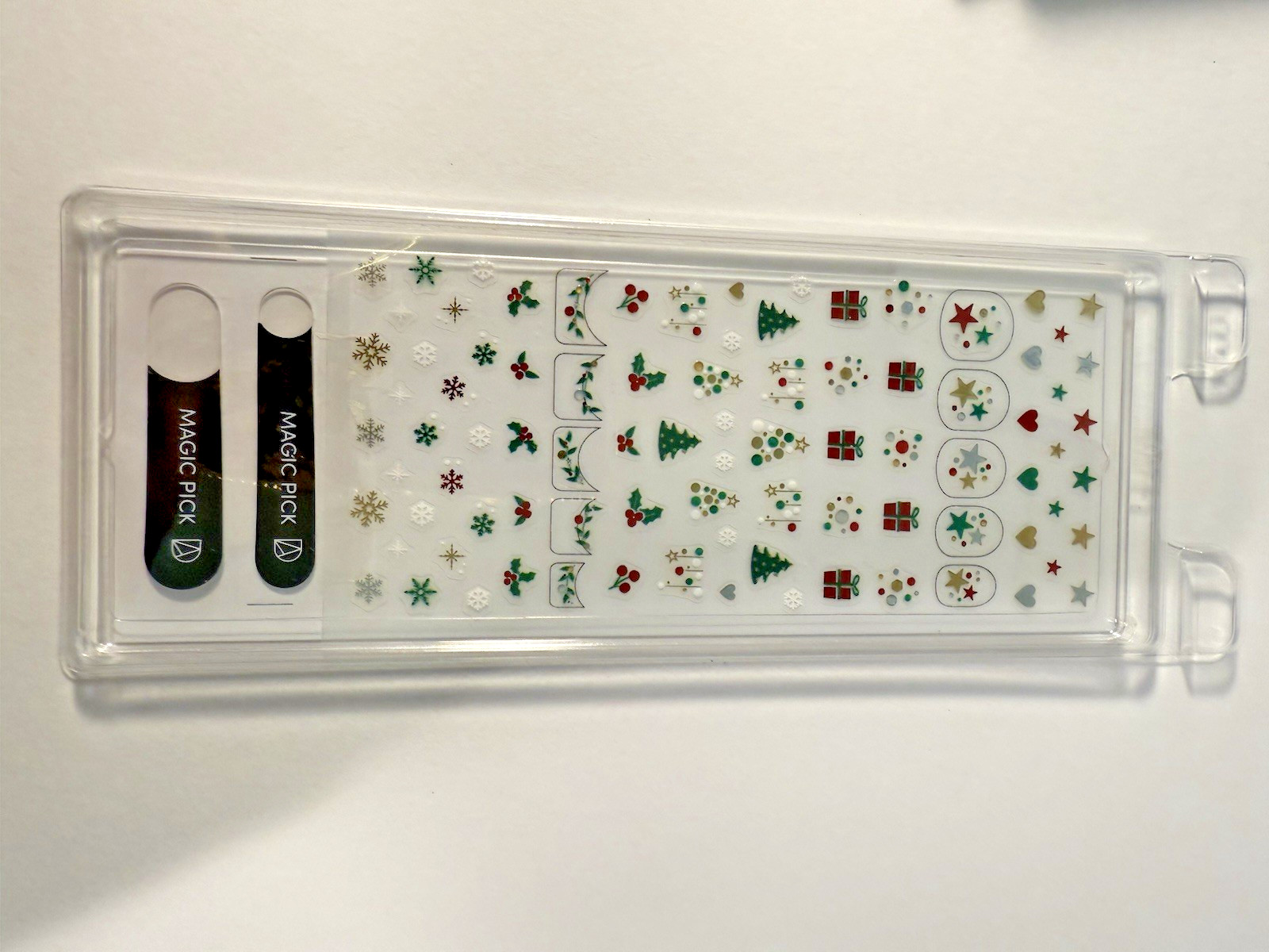 Christmas Nail Art Bundle – 2 Sets Press-On Nails, Holiday Stickers & Nail Charm