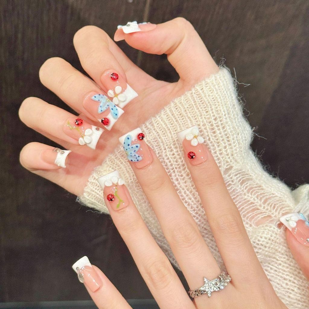 Handmade Fake Nail Summer Gentle Nude 3D Flower Insect Diamond Press On Nail