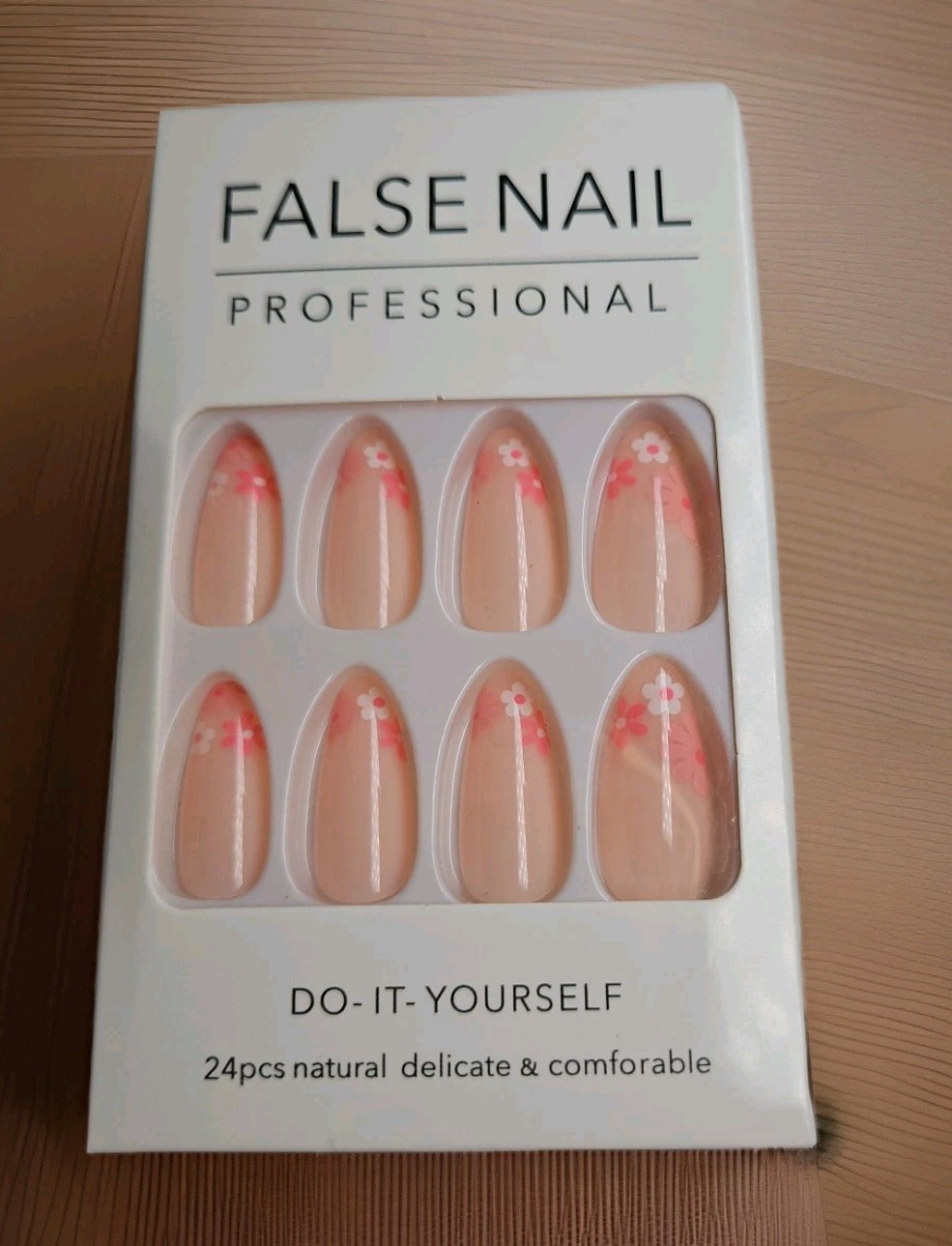 False Nail 24Pcs Pale Pink Medium Coffin Nails With Flowers, & W/Glue