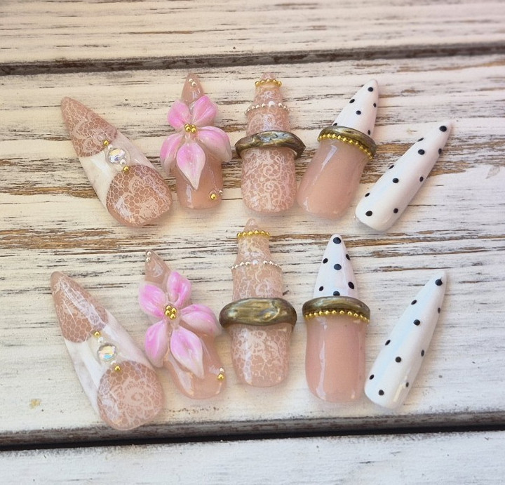 3D Shiny Flower Press-On Nails Nude Pink Yellow Long Stiletto Full Cover Set