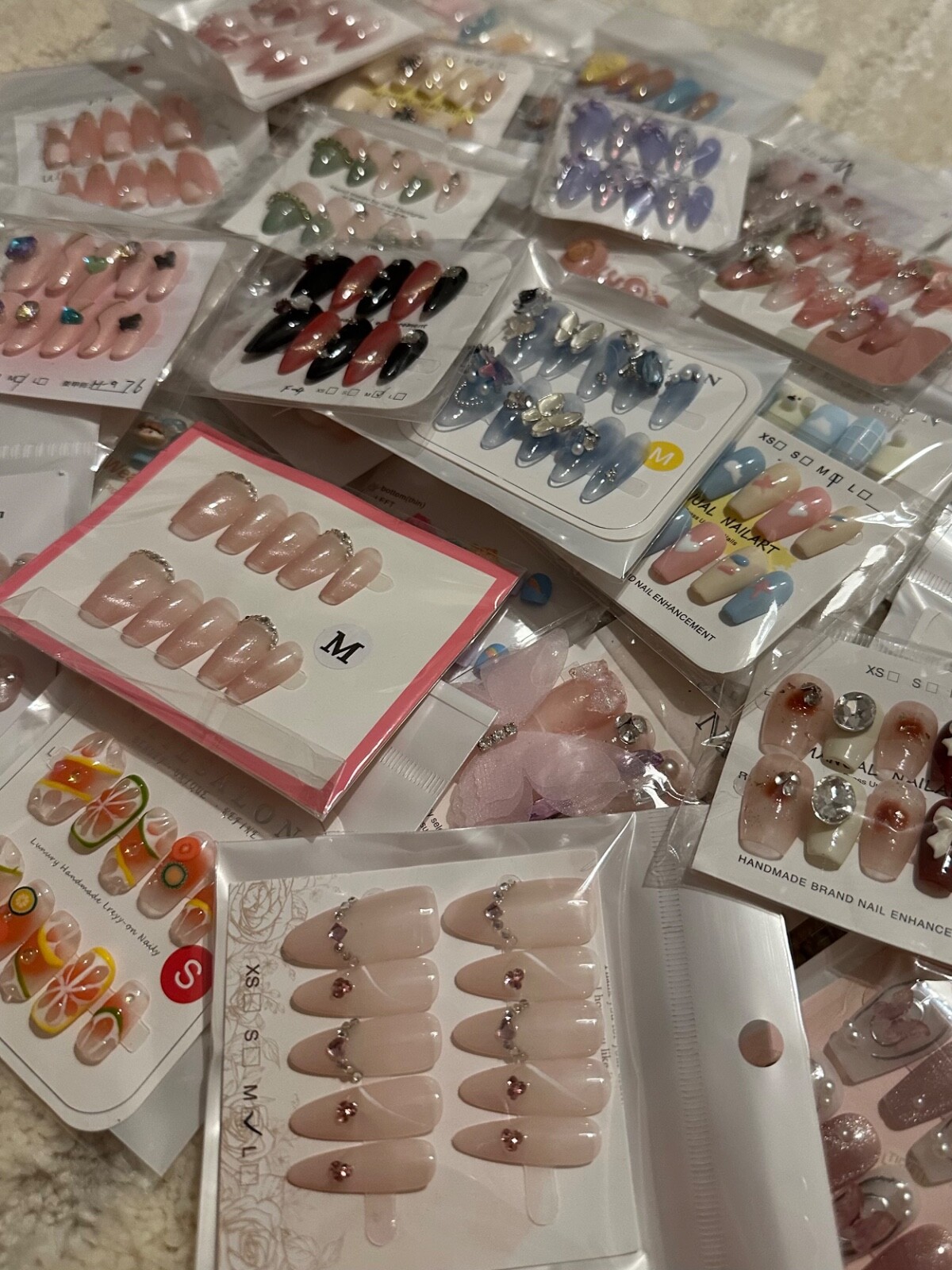 Mystery 5 Sets Handmade Press-On Nails Surprise Gift Set, Multi Size, Reuseable
