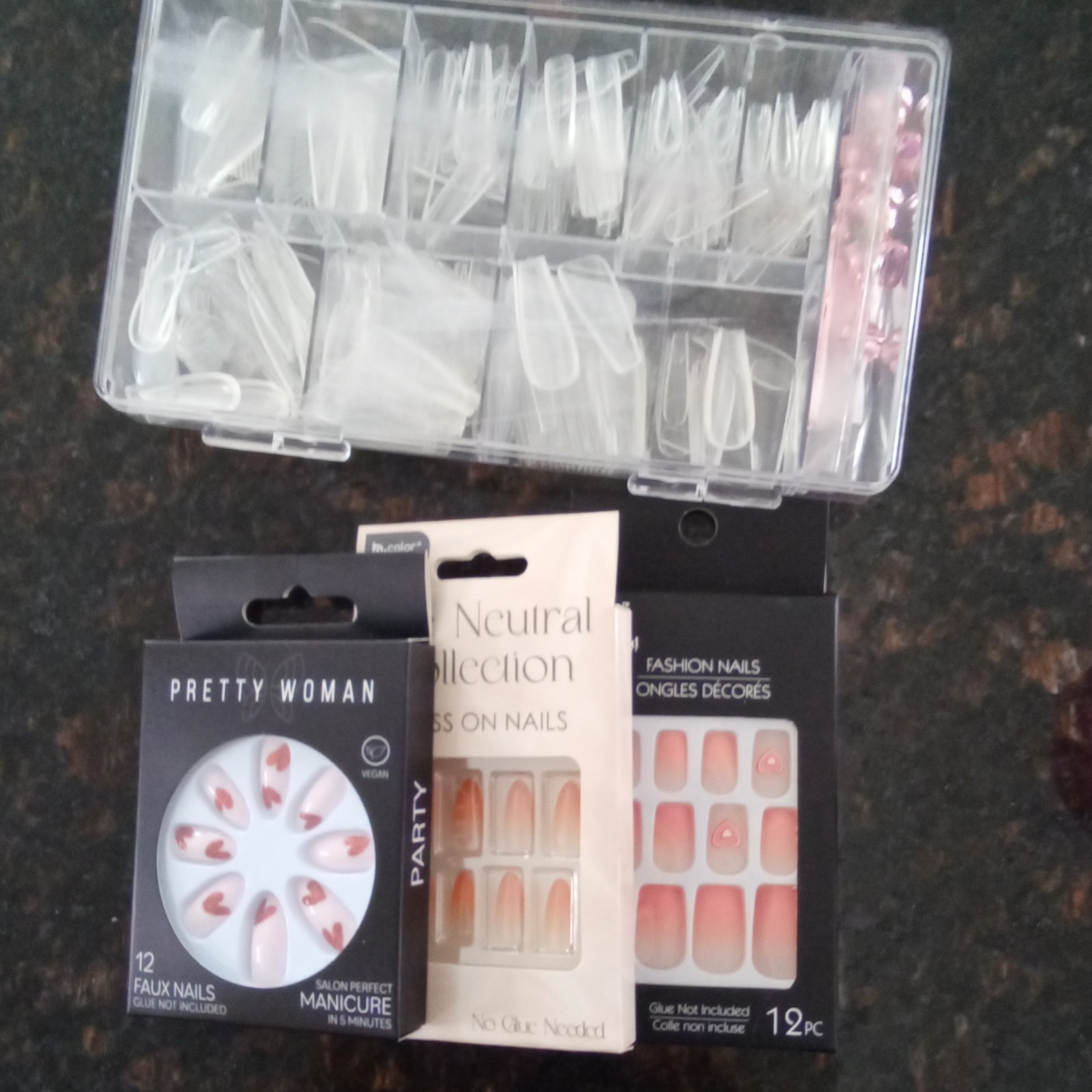 Pretty Woman Press-On Nails Pink Nude Clear Glitter Almond Heart Full Cover Set