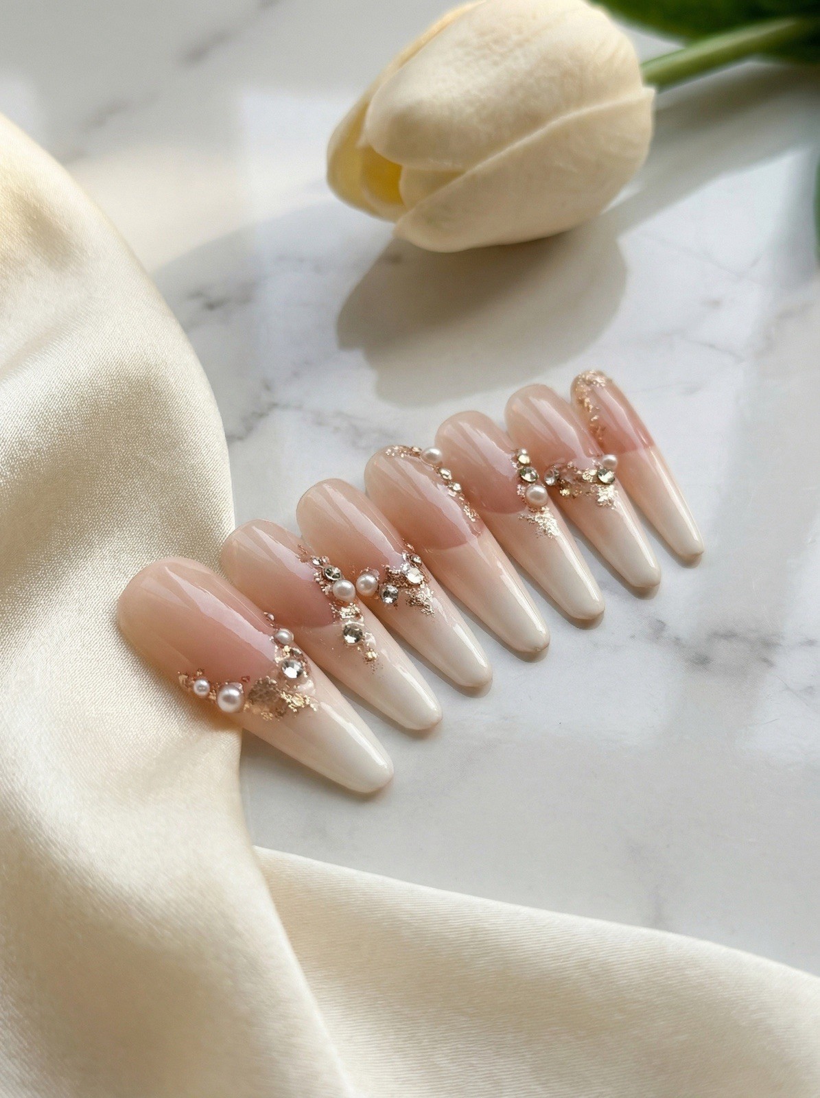Bride’s Dream Wed01, Handmade Press On Nails, Nude Gradient Stiletto Nails