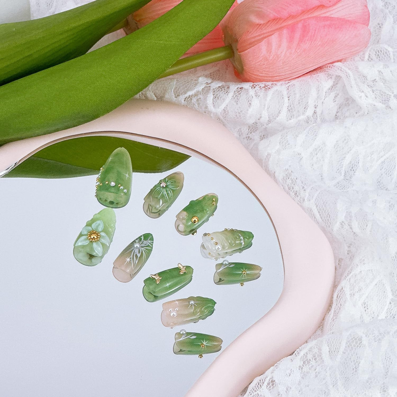 30Pcs Green Press on Nails Medium Almond Fake Nails with 3D Pearl Gold Beads Des